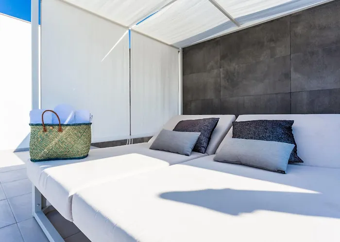 Lighthouse By Interhome Empuriabrava