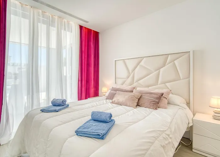 Lighthouse By Interhome Nyaraló Empuriabrava